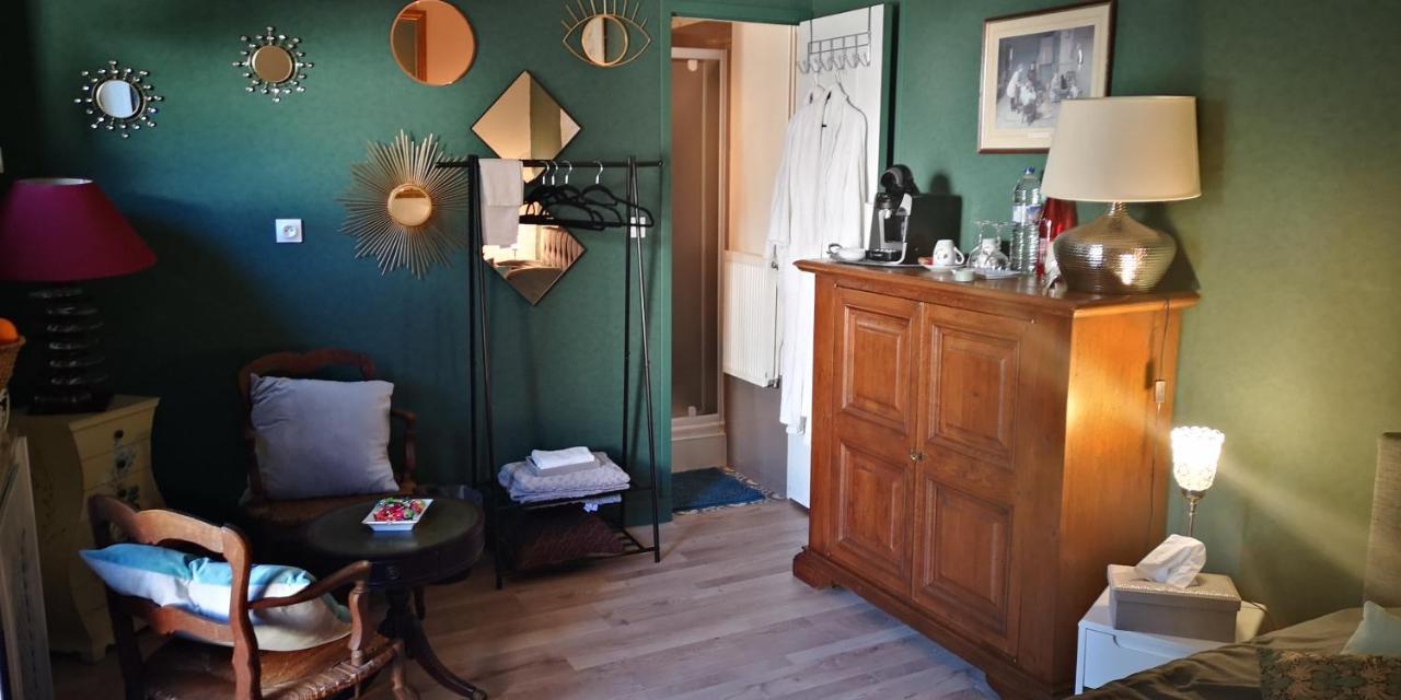 La Cour Du Puits Chambre Maxime Cormeilles  Exterior photo
